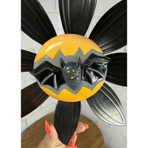 Vintage ArtLine Halloween Plastic Pinwheel Bat No. 4505, no cracks!